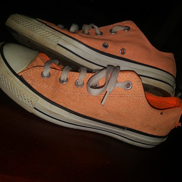 Faded orange allstar converse - Picture 4 of 5
